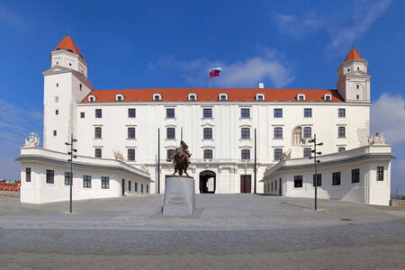 Bratislava'daki Bratislava Kalesi