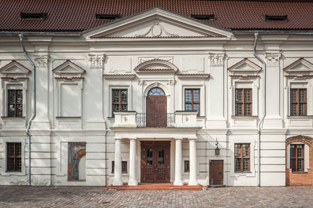 Fragmento de la fachada del Ayuntamiento de Kaunas