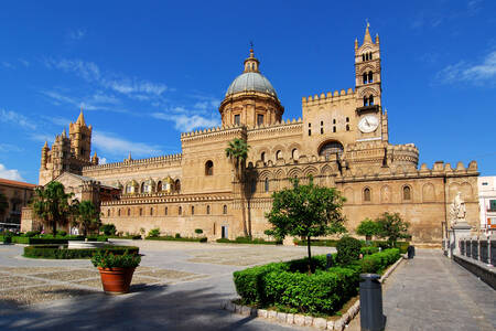 Uitzicht op de kathedraal van Palermo