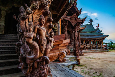 Templo da Verdade em Pattaya