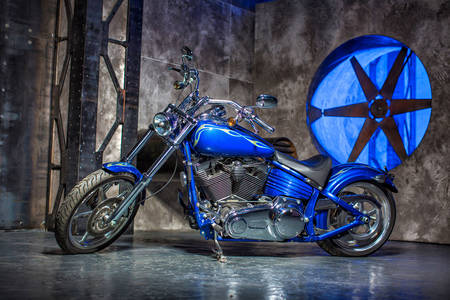 Blauwe motorfiets