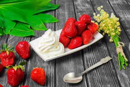 Fraises avec de la crème