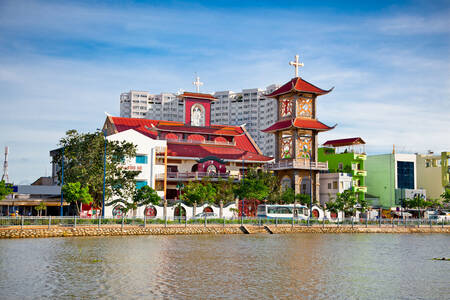 Igreja Nha Tho Vinh Hoi, Cidade de Ho Chi Minh