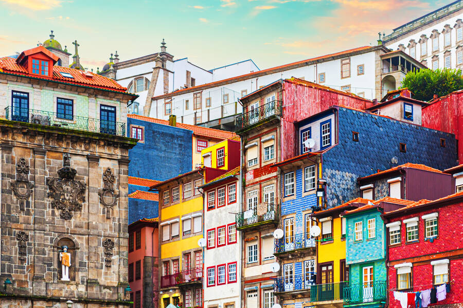 Current time in Portugal, Local Time Zone, DST information Dayspedia