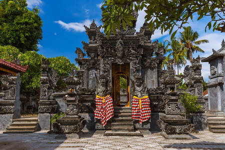 Tempel Lovinas