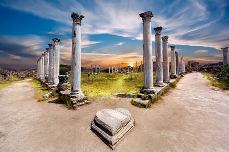 Ruinele din Salamina