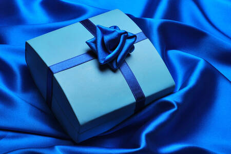 Blaue Geschenkbox