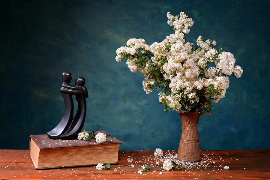 Bouquet of white flowers