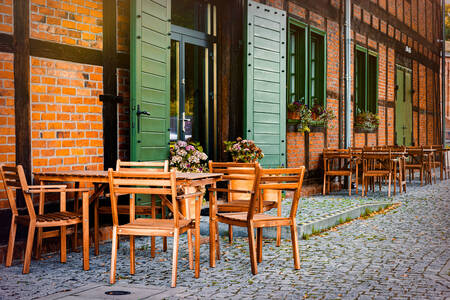 Café de rue dans la vieille ville