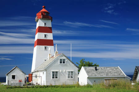 Alnes Leuchtturm auf der Insel Godoy