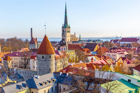 Luchtfoto van de oude binnenstad van Tallinn