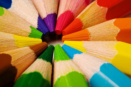 Lápis de cor de perto