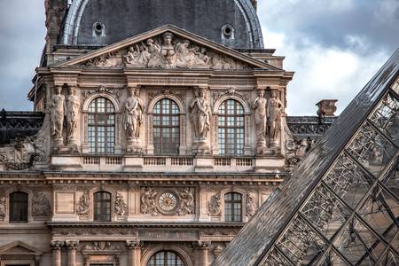 Múzeum Louvre