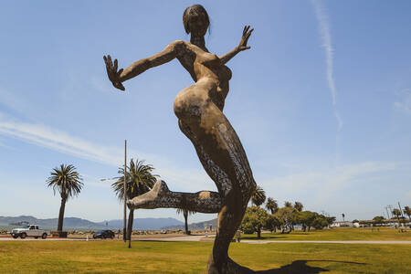 Sculptuur "Bliss Dance"