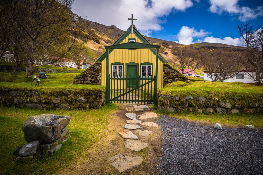 Current time in Iceland, Local Time Zone, DST information | Dayspedia