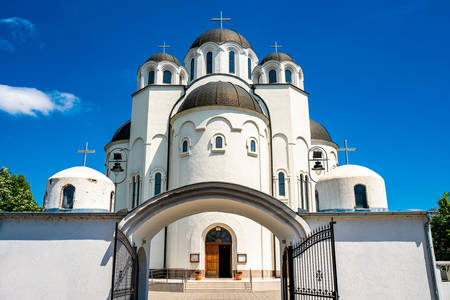 Православная церковь в Телепе