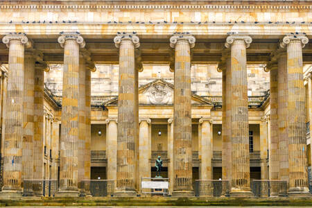 Fachada del Capitolio Nacional de Colombia