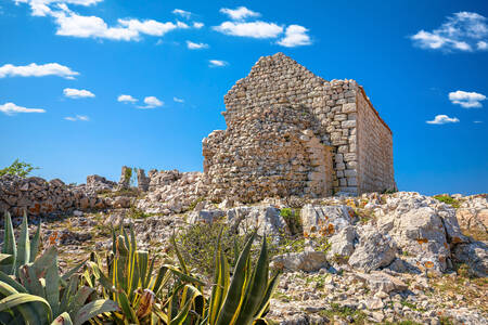 Ruins of a stone church in Lubenice