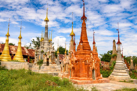 Pagoda Shwe Indein