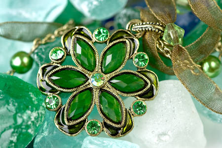 Pendant with green stones