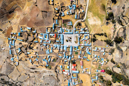 Peruviaans dorp in de Andes
