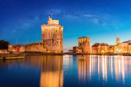 La Rochelle à noite