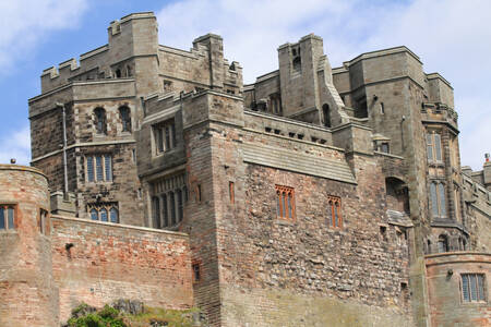 Bamburgh Kalesi