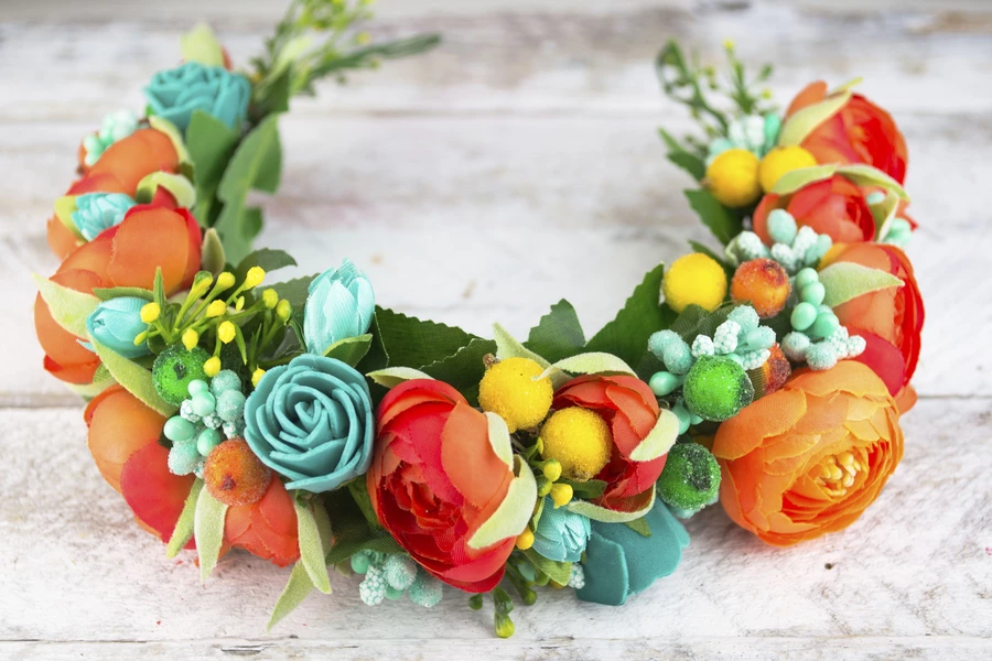 Hairband with flowers