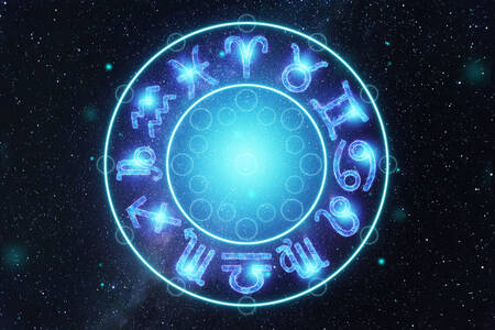 Circle with Zodiac Signs