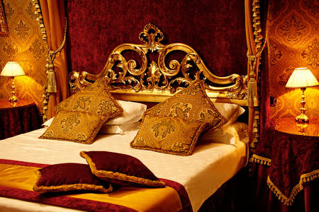 Кралски интериор на спалнята