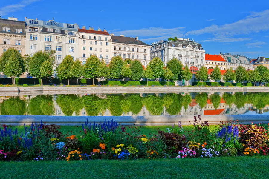 current-time-in-vienna-austria-local-time-zone-time-difference