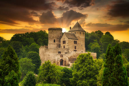 Günbatımında Bedzin Kalesi