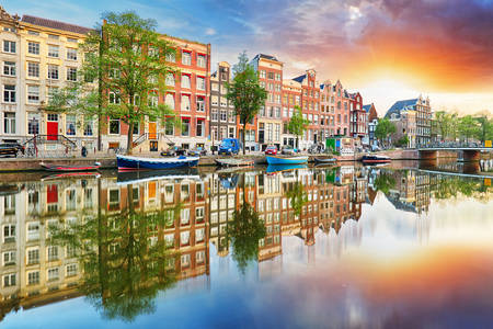 Амстердамский канал
