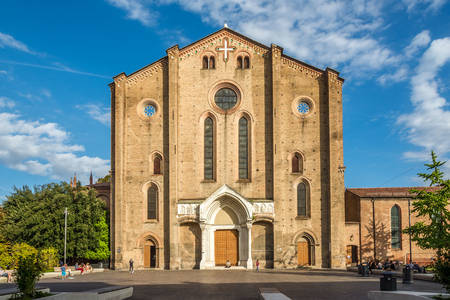 Базиликата на Свети Франциск в Болоня