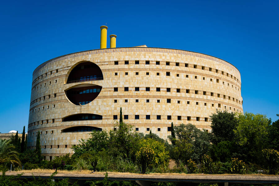 Bésame en Vivo 94.9 MHz FM, Medellín, Colombia Online Radio Box