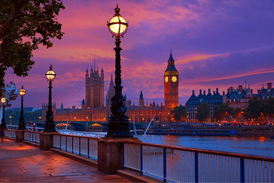 Solnedgang i London