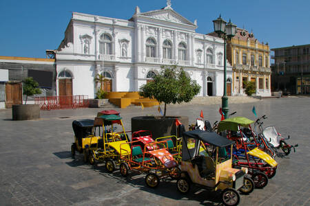 Praça na cidade de Iquique