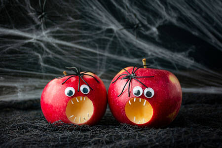 Apples with spiders for Halloween