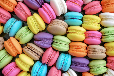 Macarons colorate