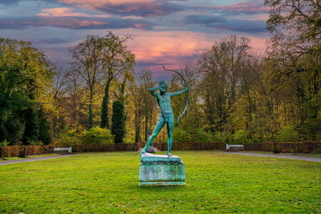 Аполлон-лучник у парку Сан-Сусі, Потсдам