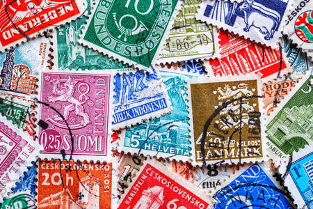 Timbres-poste de différents pays et époques