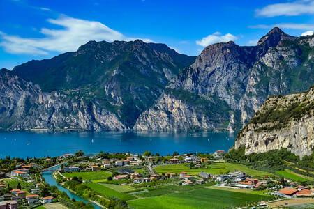 Lago de Garda, Italia