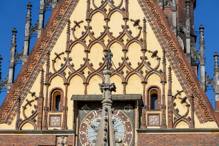 Fachada del antiguo ayuntamiento de Wroclaw