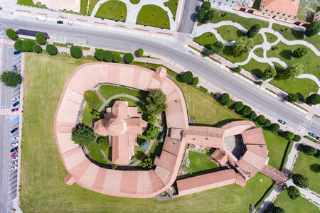 Vista aérea de la iglesia de Preimer