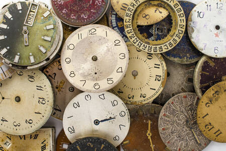 Antique Dials
