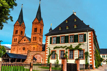 Church of St. Marcellinus and St. Peter in Seligenstadt