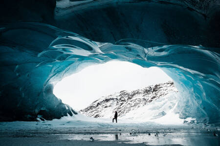 Grotte de glace naturelle