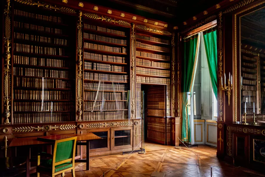 Knjižnica palače Compiegne