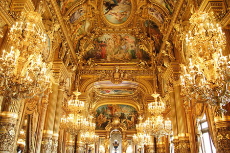 Stor foyer på Opera Garnier