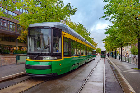 Trams in de straten van Helsinki